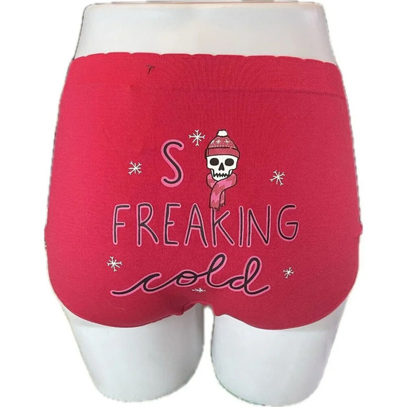 Torrid 1 Crimson Winter Skull So Freaking Cold Graphic Seamless Cheeky Panties - Picture 4 of 6